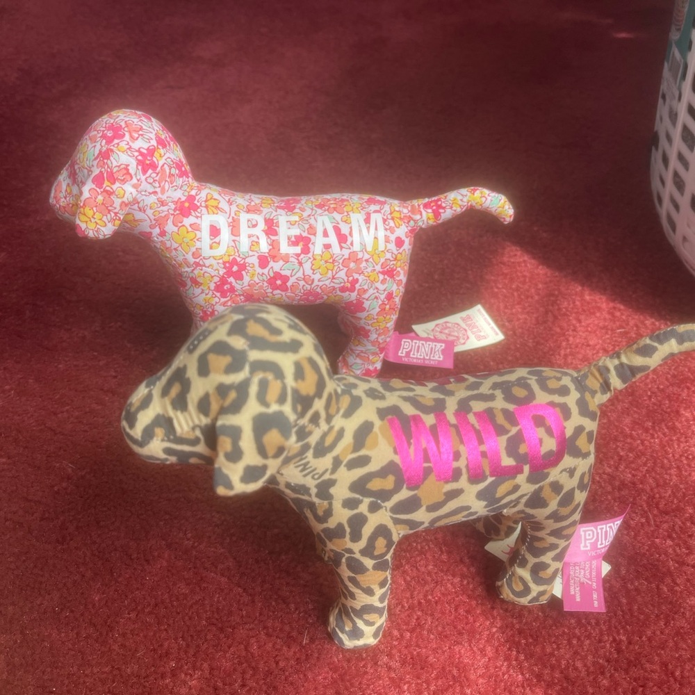 Pink Victoria’s Secret Dogs
